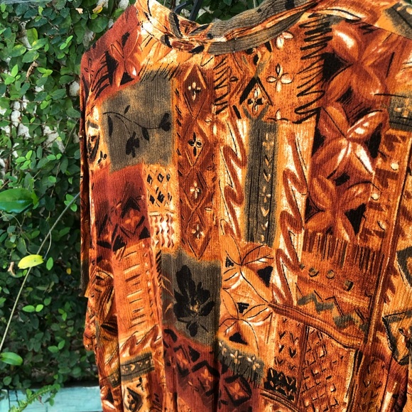 Notations Rust and Brown Patterned Button-Up Top - Picture 4 of 6